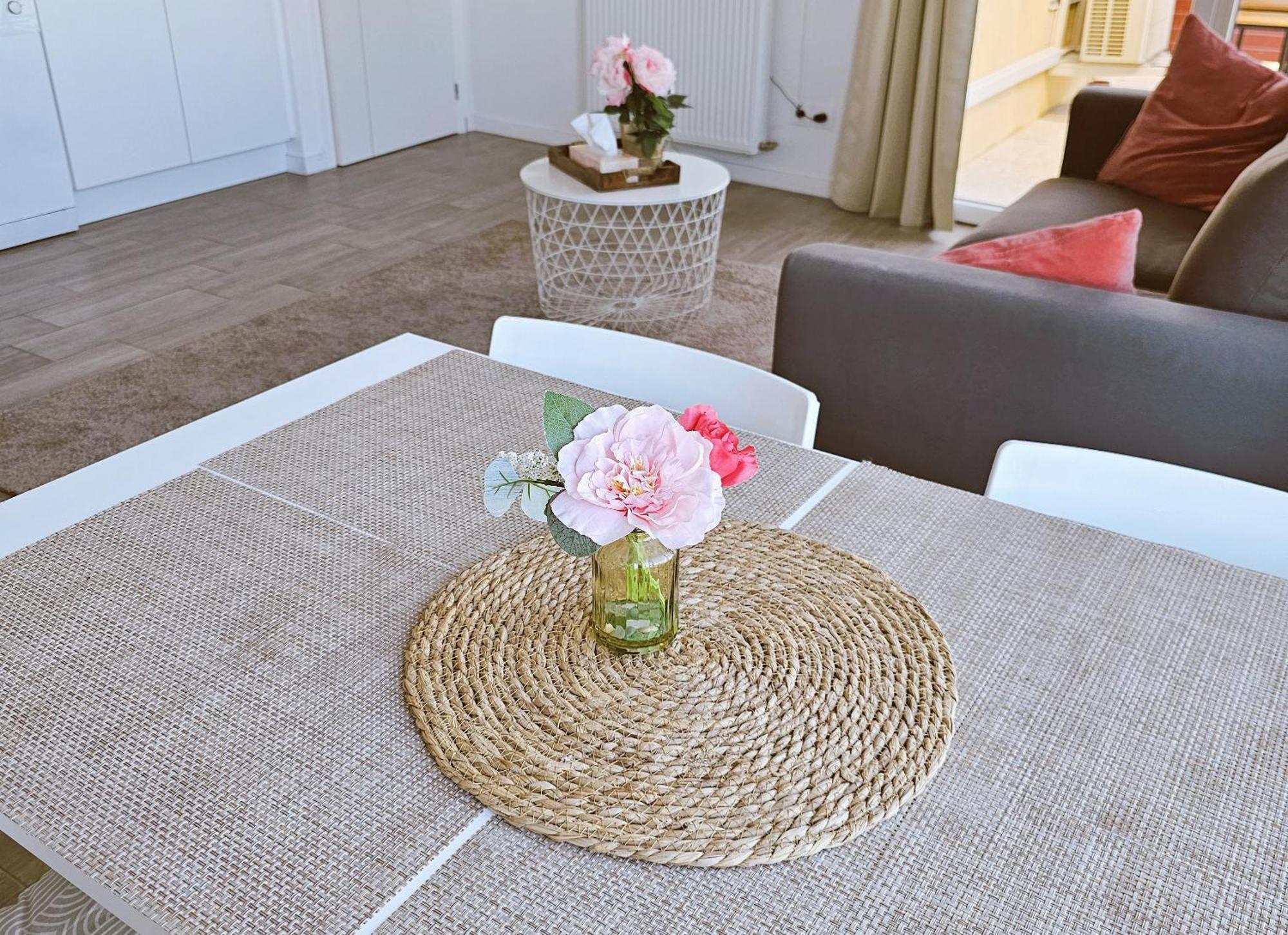 Lakeside Provence - Appartement Classe 4 Etoiles, Vue Sur Le Lac, Parking Sous-Sol, Double Clim Monteux Exteriör bild
