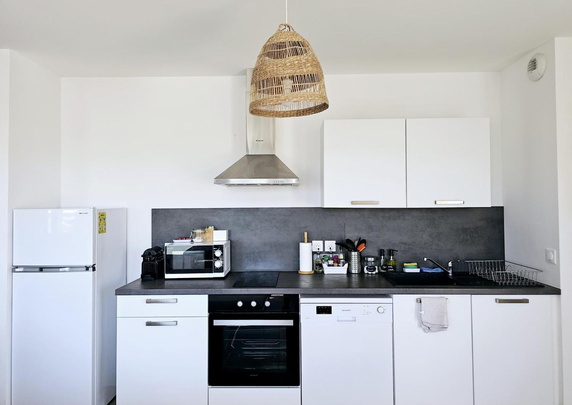 Lakeside Provence - Appartement Classe 4 Etoiles, Vue Sur Le Lac, Parking Sous-Sol, Double Clim Monteux Exteriör bild